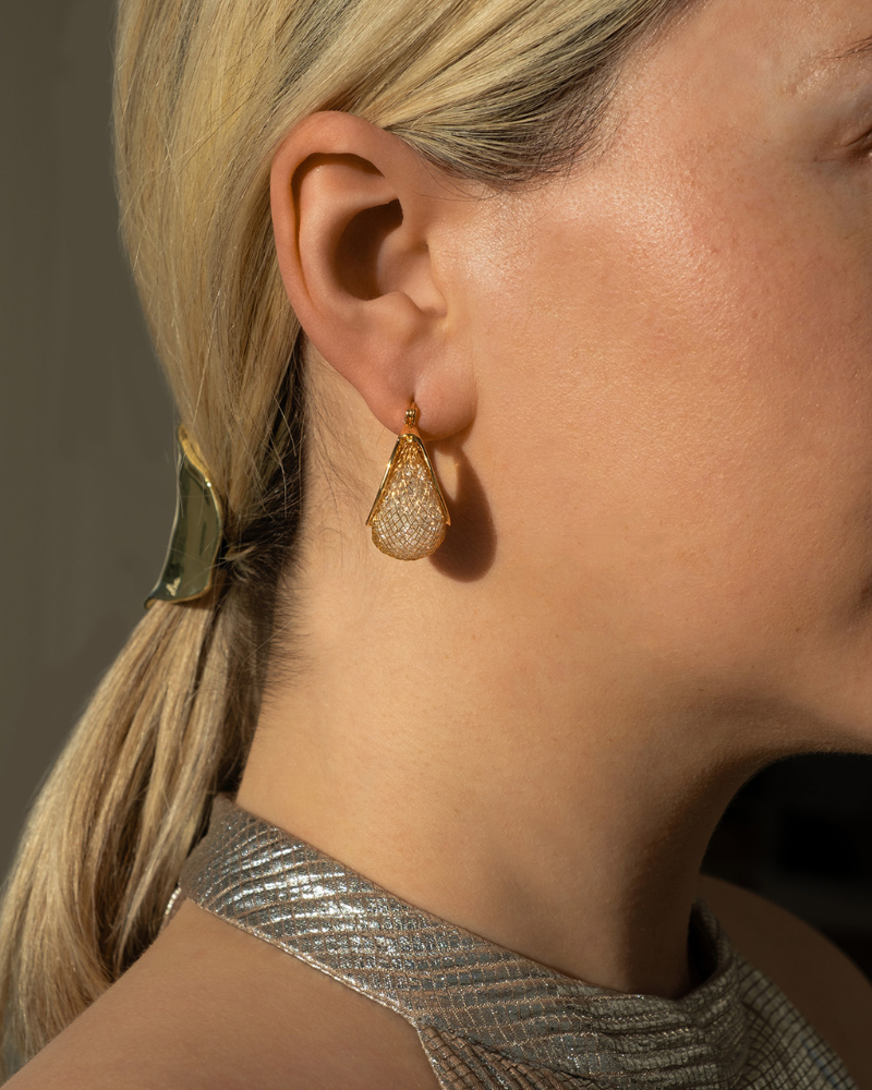 basket-earrings-gold.png
